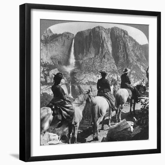 Yosemite Falls, from Glacier Point Trail, Yosemite Valley, California, USA, 1901-Underwood & Underwood-Framed Giclee Print