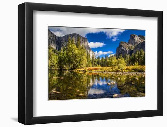 Yosemite Valley & El Capitan-null-Framed Premium Giclee Print