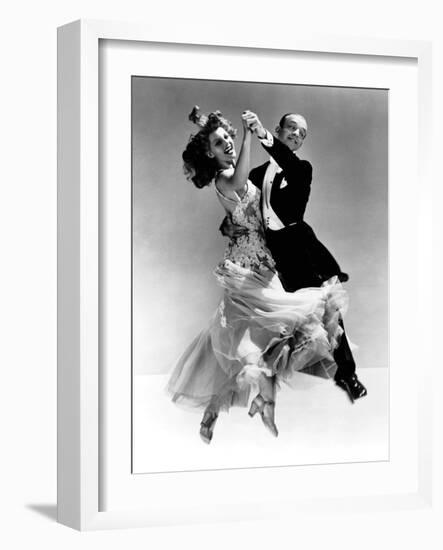 You Were Never Lovelier, Rita Hayowrth, Fred Astaire, 1942-null-Framed Photo