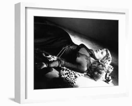 You Were Never Lovelier ,Rita Hayworth, Directed by William A. Seiter, 1942-null-Framed Photographic Print