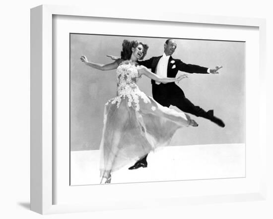 You Were Never Lovelier, Rita Hayworth, Fred Astaire, 1942-null-Framed Photo