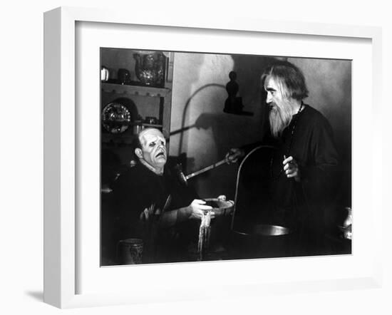 Young Frankenstein, Peter Boyle, Gene Hackman, 1974-null-Framed Photo