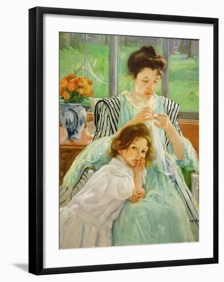 Young mother sewing, 1901 Canvas,92,4 x 73,7 cm.-Mary Cassatt-Framed Giclee Print