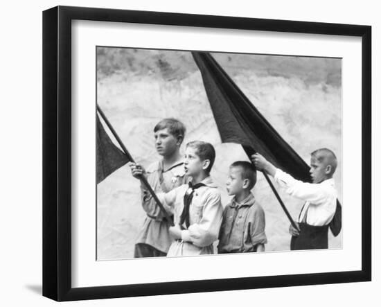 Young Pioneers, Berlin, Germany, 1930-Tina Modotti-Framed Photographic Print