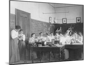 Young women studying static electricity in normal school Washington D.C., c.1899-Frances Benjamin Johnston-Mounted Photographic Print