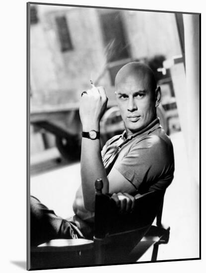 Yul Brynner, 1957-null-Mounted Photographic Print