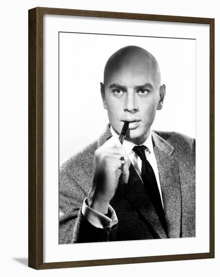 Yul Brynner, 1957-null-Framed Photographic Print