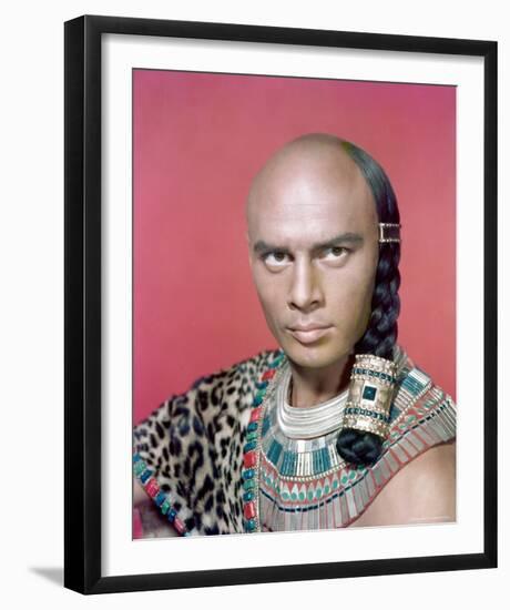 Yul Brynner-null-Framed Photo