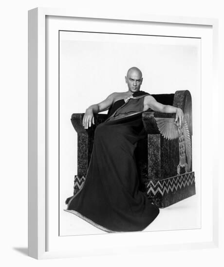 Yul Brynner-null-Framed Photo