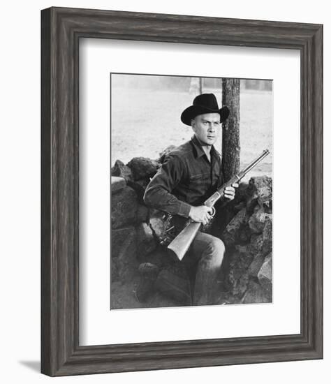 Yul Brynner-null-Framed Photo