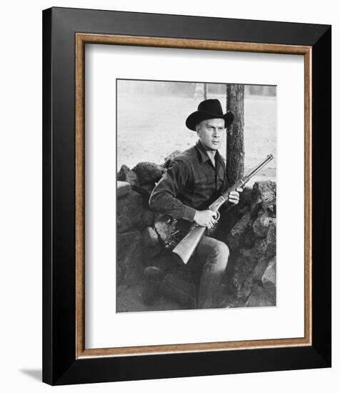 Yul Brynner-null-Framed Photo