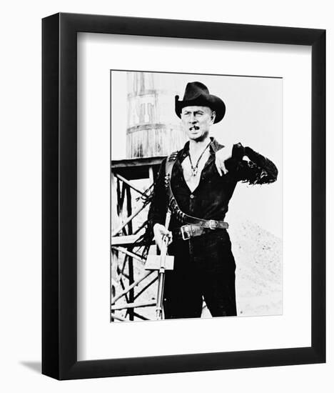 Yul Brynner-null-Framed Photo