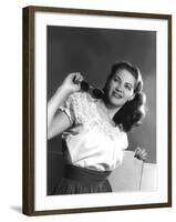 Yvonne by Carlo (1922 2007) actrice d'origine canadienne naturalisee americaine, ici en, 1947 (b/w -null-Framed Photo