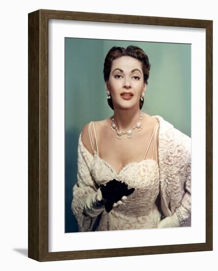 Yvonne by Carlo (1922 2007) actrice d'origine canadienne naturalisee americaine ici en, 1956 (photo-null-Framed Photo