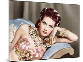 Yvonne De Carlo, ca. 1940s-null-Mounted Photo