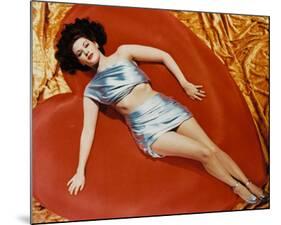 Yvonne De Carlo-null-Mounted Photo