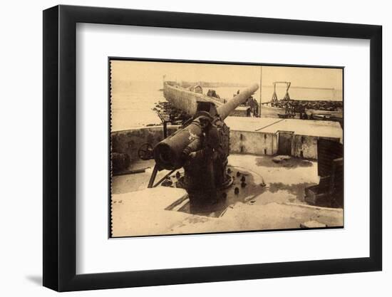 Zeebrugge Westflandern, Deutsche Kanone, Hafen-null-Framed Photographic Print