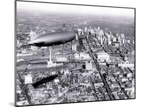 Zeppelin above Philadelphia-null-Mounted Photo