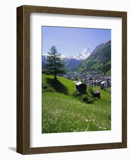 Zermatt and the Matterhorn Mountain, Valais (Wallis), Swiss Alps, Switzerland, Europe-Roy Rainford-Framed Photographic Print