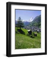 Zermatt and the Matterhorn Mountain, Valais (Wallis), Swiss Alps, Switzerland, Europe-Roy Rainford-Framed Photographic Print