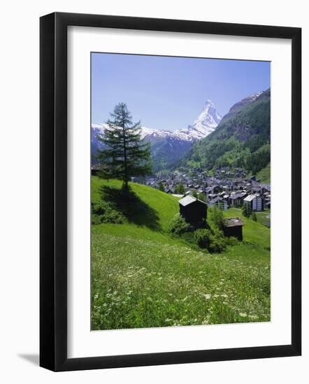 Zermatt and the Matterhorn Mountain, Valais (Wallis), Swiss Alps, Switzerland, Europe-Roy Rainford-Framed Photographic Print