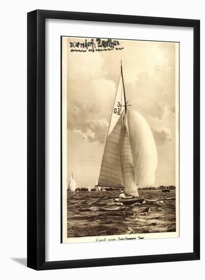 Zeuthen, Segelboot Im Wind Auf Dem Zeuthener See-null-Framed Photographic Print