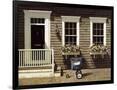 Gramercy Black