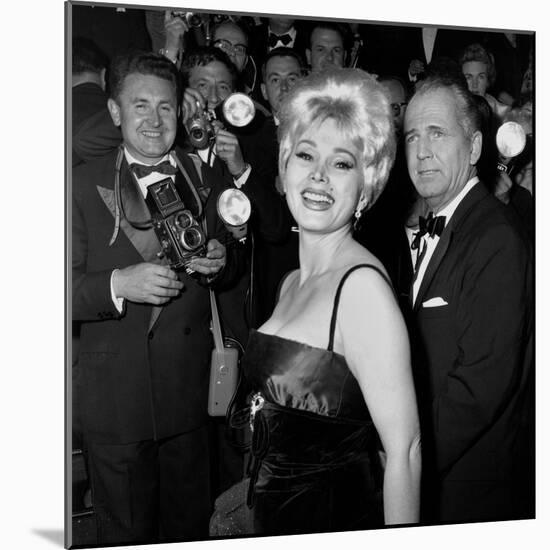 Zsa Zsa Gabor-null-Mounted Photo