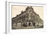 Zubovskaya Square, Moscow, Russia, 1912-null-Framed Giclee Print