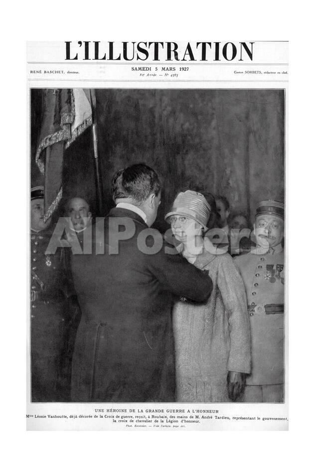 A Heroine Of The Great War Leonie Vanhoutte Receiving The Cross Of A Chevalier Of The Legion Giclee Print Allposters Com