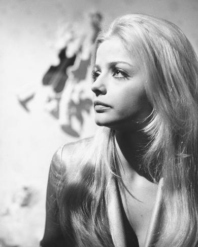 Ewa Aulin naked 870