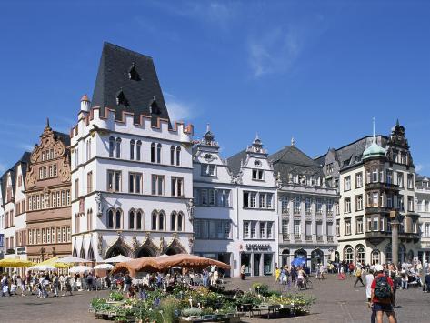hans-peter-merten-townhall-paderborn-north-rhine-westphalia-nordrhein-westfalen-germany_a-G-2660133-4990875.jpg