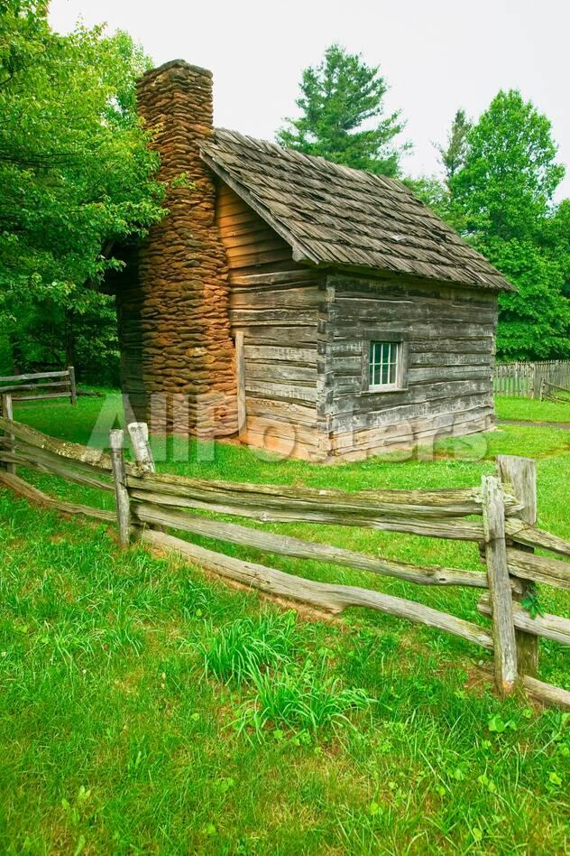 Historic Log Cabin On Blue Ridge Parkway Near North Carolina And