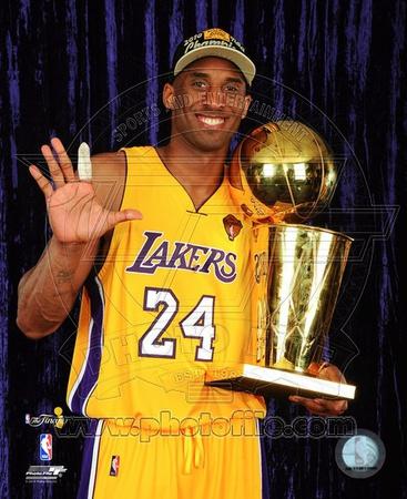 Kobe Bryant - 2010 NBA Finals Game 7 - Championship Trophy ...