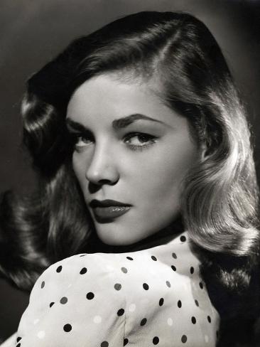 lauren-bacall-1944_a-G-14414690-14258389