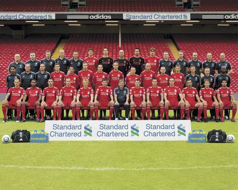 Liverpool-Team Photo 2011-2012 Photo - AllPosters.ca