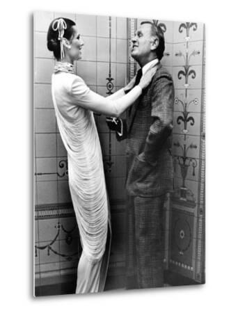 Model Marlene Zipp Visiting Fashion Designer Bill Blass ...