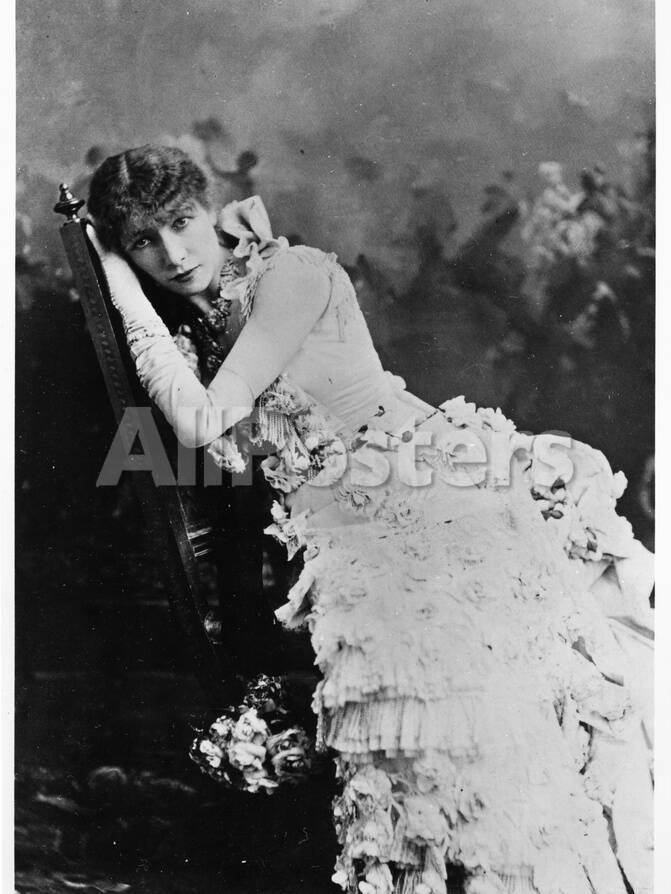 Sarah Bernhardt 1844 1923 As Marguerite Gautier In La Dame Aux Camelias By Alexandre Dumas Photographic Print Napoleon Sarony Allposters Com Sarah Bernhardt 1844 1923 As Marguerite Gautier In La Dame Aux Camelias By Alexandre Dumas Photographic Print Napoleon Sarony Allposters Com