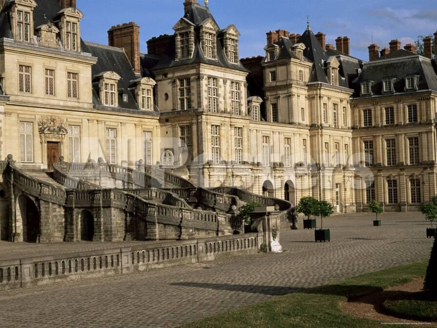 New dating in fontainebleau france