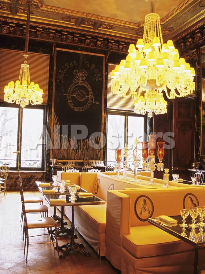 Dining Room With Black Crystal Chandelier Le Cristal Baccarat Privacy Preference Centre