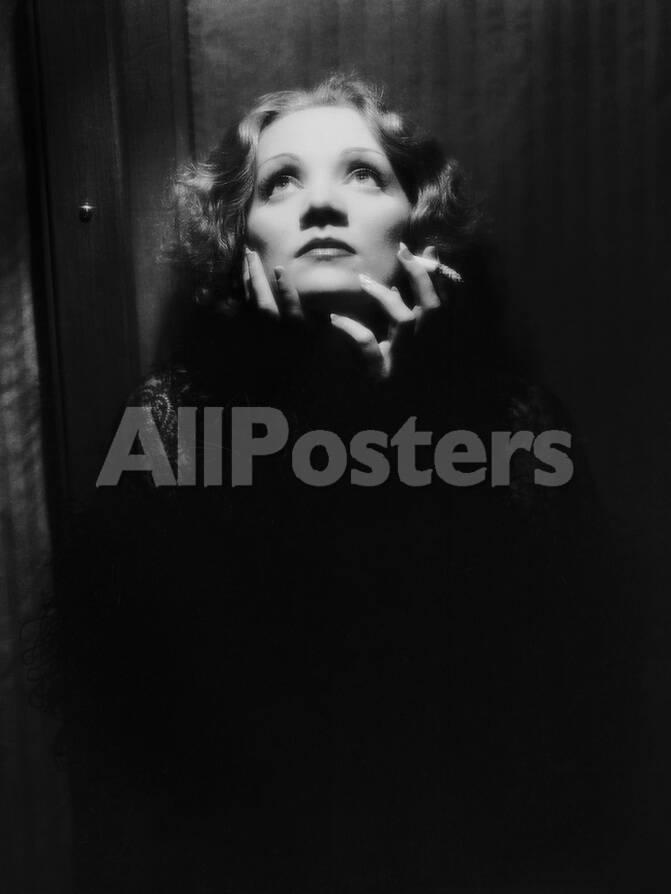Shanghai Express Marlene Dietrich Directed By Josef Von Sternberg 1932 Photo Allposters Com