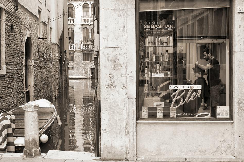 Hair Salon Venice Italy Wall Mural By Steven Boone At Allposters Com