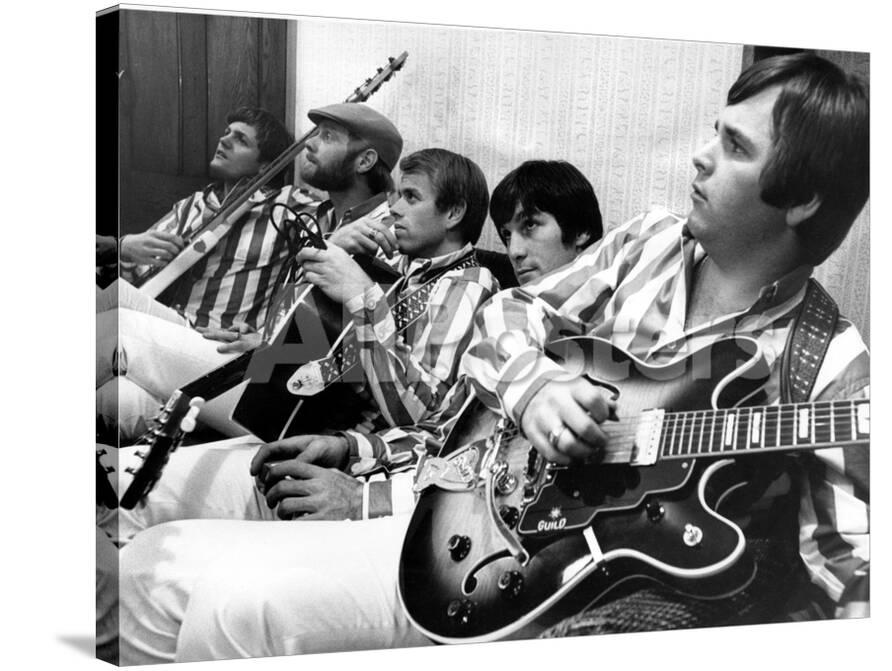 The Beach Boys Dennis Wilson Dave Marks Carl Wilson Brian Wilson And Mike Love July 11 1966 Photo Allposters Com