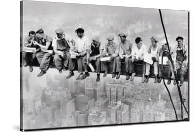 'Lunch Atop a Skyscraper' Stretched Canvas Print - | AllPosters.com : A astonishing image depicting a stunning scenery. Its colors are just striking and combination ideally. The arrangement is fantastic, and the particulars are also highly defined.
