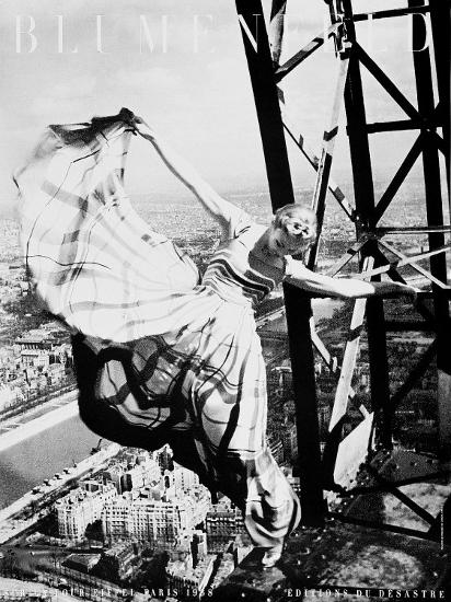 Sur La Tour Eiffel C 1938 Prints Erwin Blumenfeld Allposters Com Sur La Tour Eiffel C 1938 Prints Erwin Blumenfeld Allposters Com
