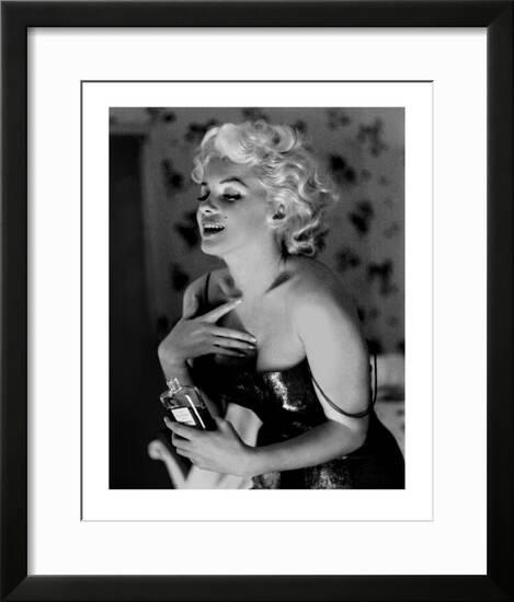 Marilyn Monroe Chanel No 5 Posters By Ed Feingersh At Allposters Com