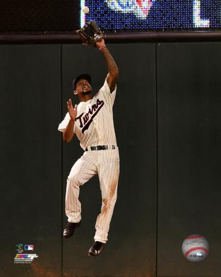 'Byron Buxton 2016 Action' Photo | AllPosters.com