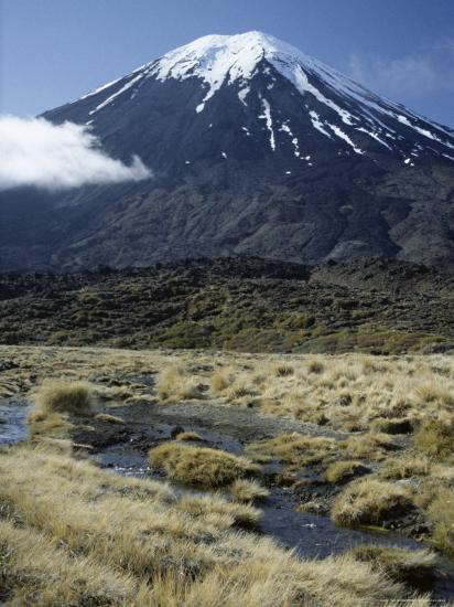  Dormant Volcano  Mount Ngauruhoe Tongariro National Park 