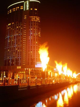 Crown casino melbourne fire show Orion stars