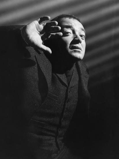 the beast with five fingers peter lorre 1946 photo at allposters com